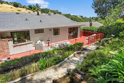 501 Willow Court Novato CA 94945