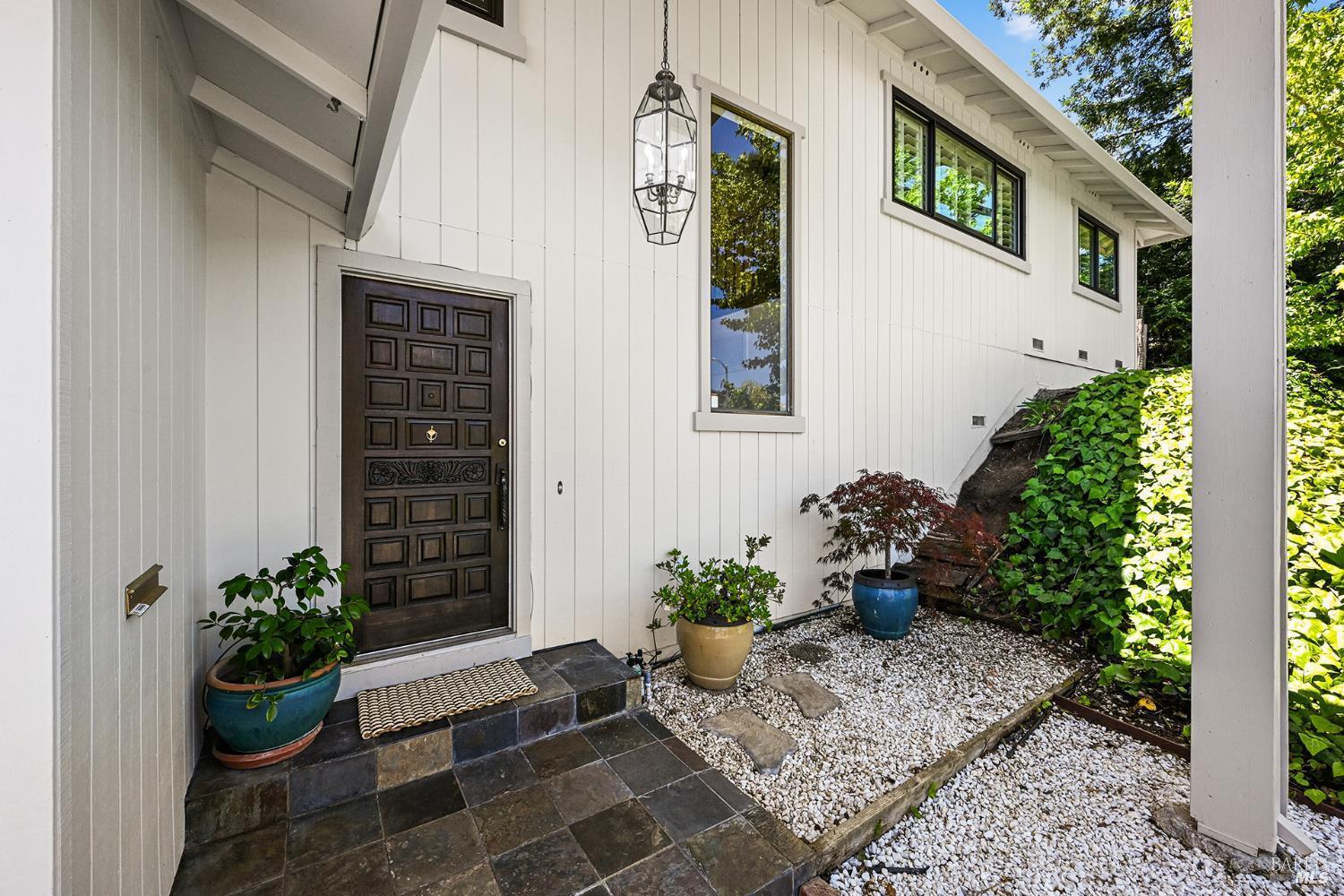 501 Willow Court Novato CA 94945