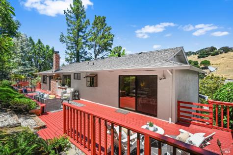 501 Willow Court Novato CA 94945