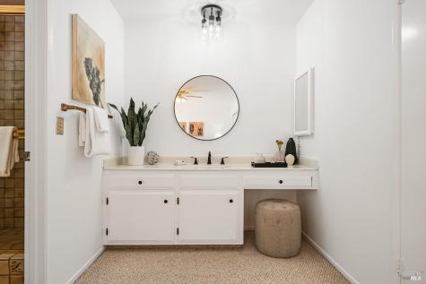 501 Willow Court Novato CA 94945