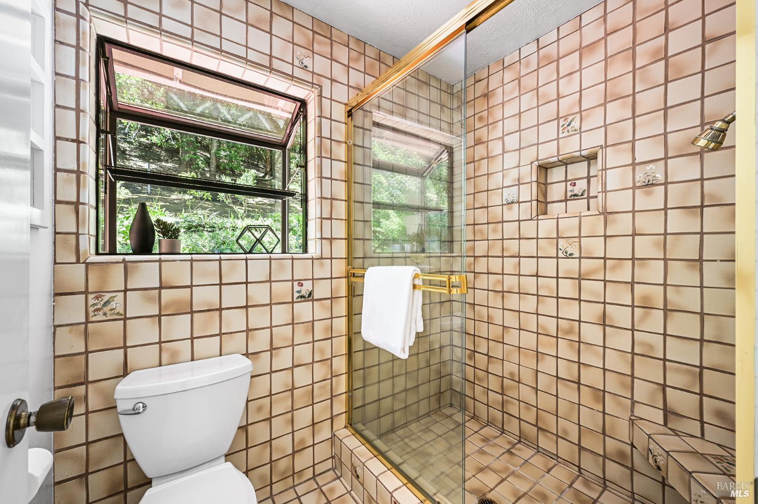 501 Willow Court Novato CA 94945