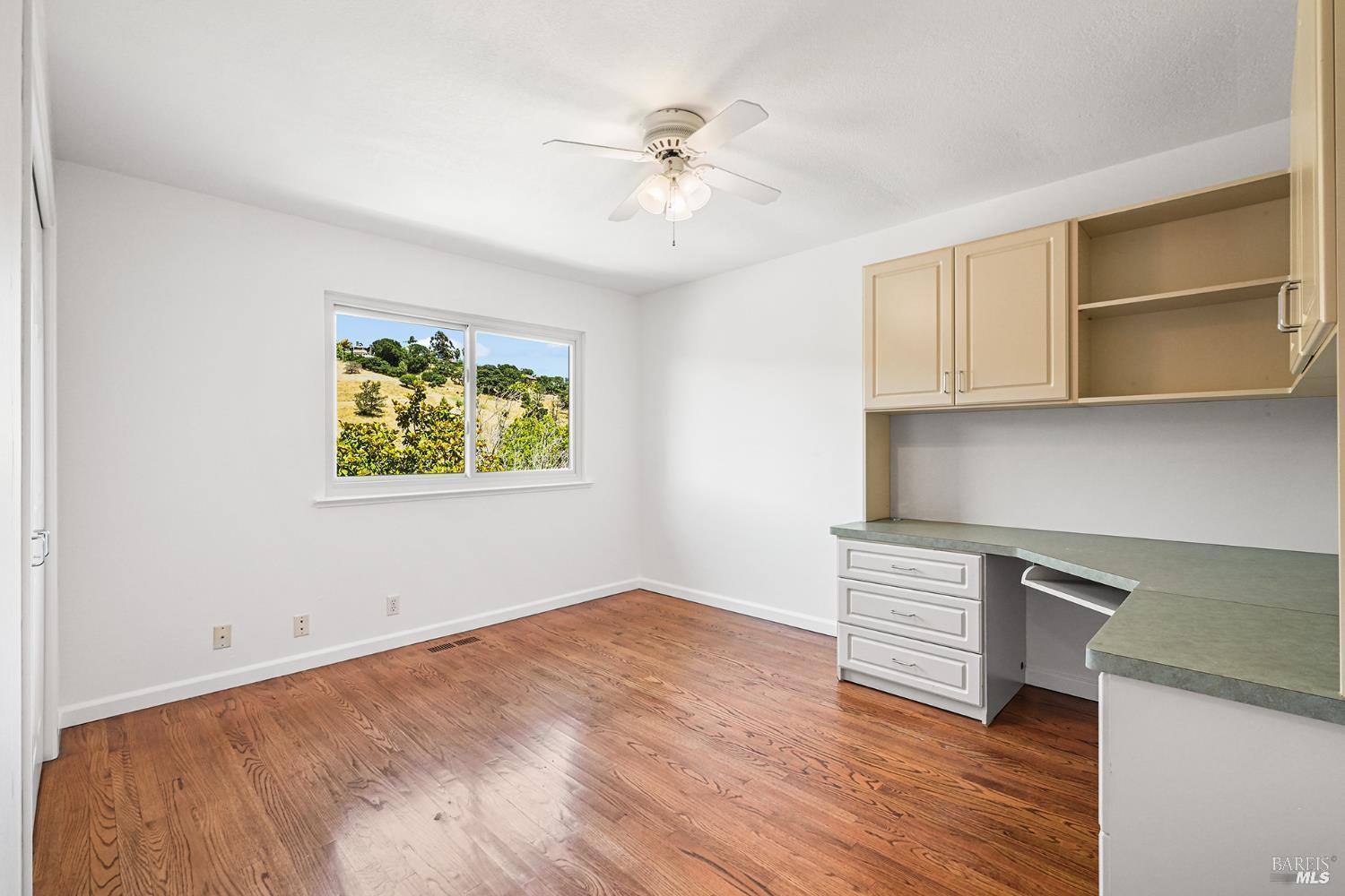 501 Willow Court Novato CA 94945