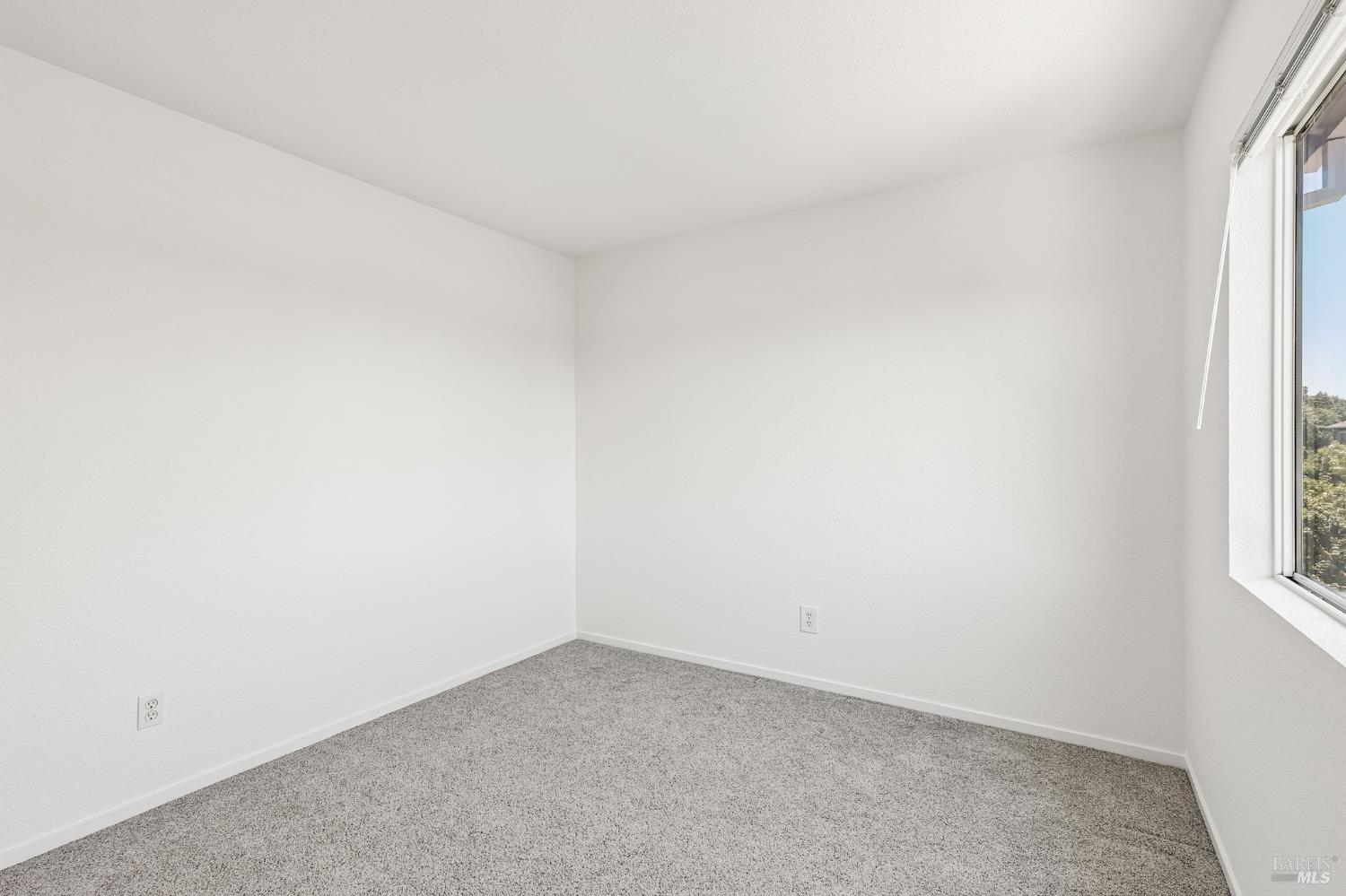 2323 Malachite Way Santa Rosa CA 95404