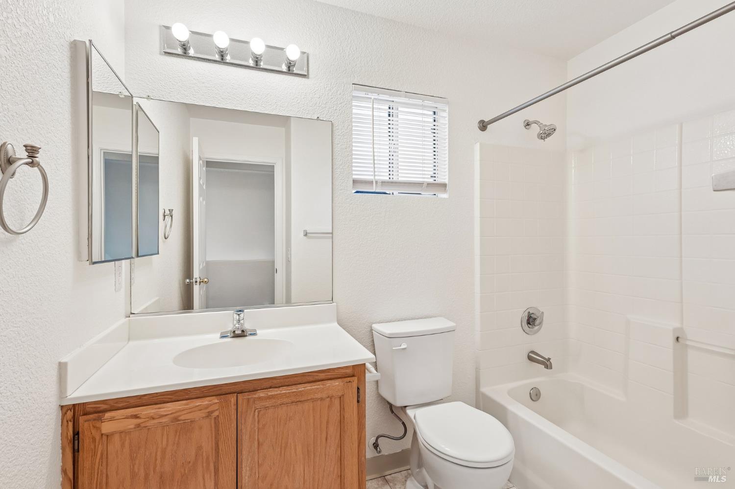 2323 Malachite Way Santa Rosa CA 95404