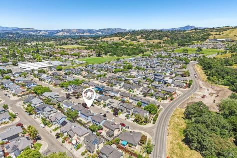 2323 Malachite Way Santa Rosa CA 95404