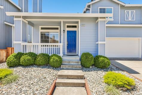 2323 Malachite Way Santa Rosa CA 95404
