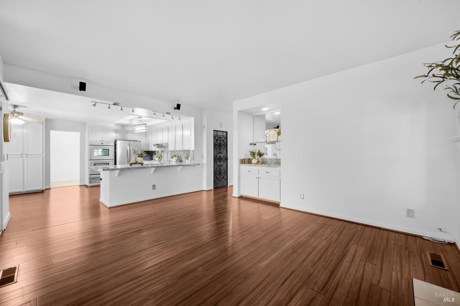 400 Rollingwood Court Vacaville CA 95688