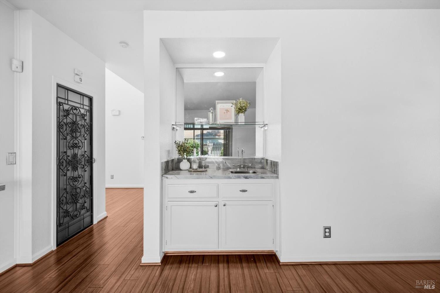 400 Rollingwood Court Vacaville CA 95688