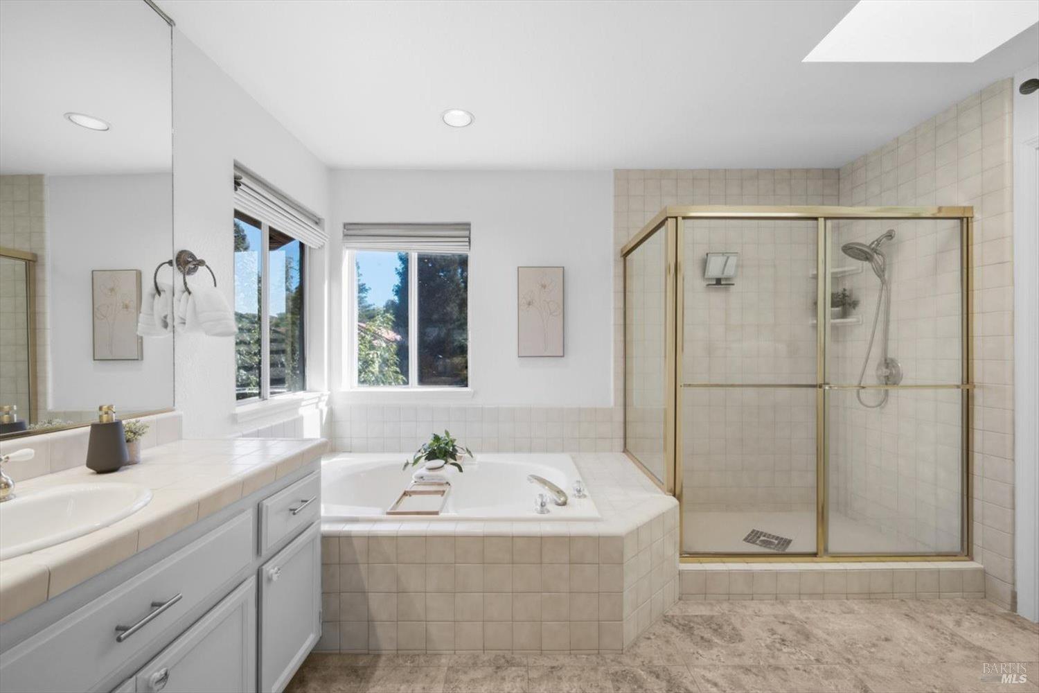 400 Rollingwood Court Vacaville CA 95688