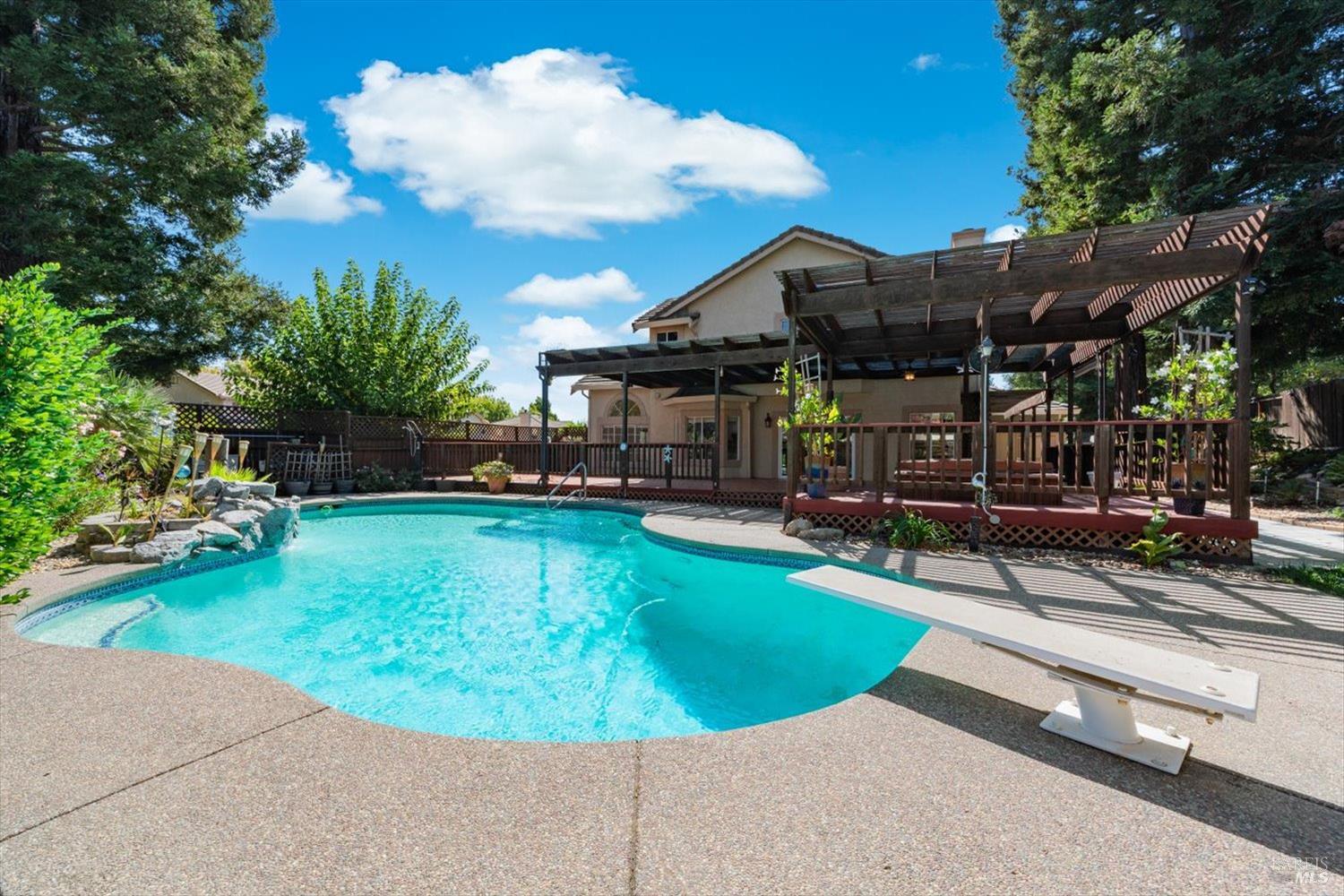 400 Rollingwood Court Vacaville CA 95688