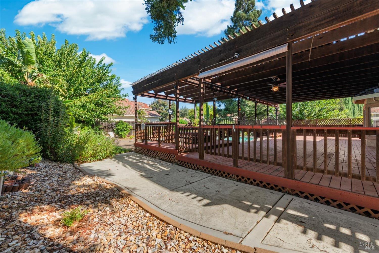 400 Rollingwood Court Vacaville CA 95688