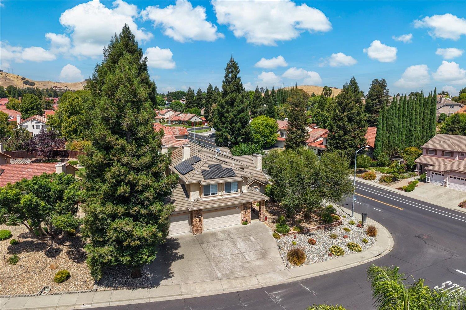 400 Rollingwood Court Vacaville CA 95688
