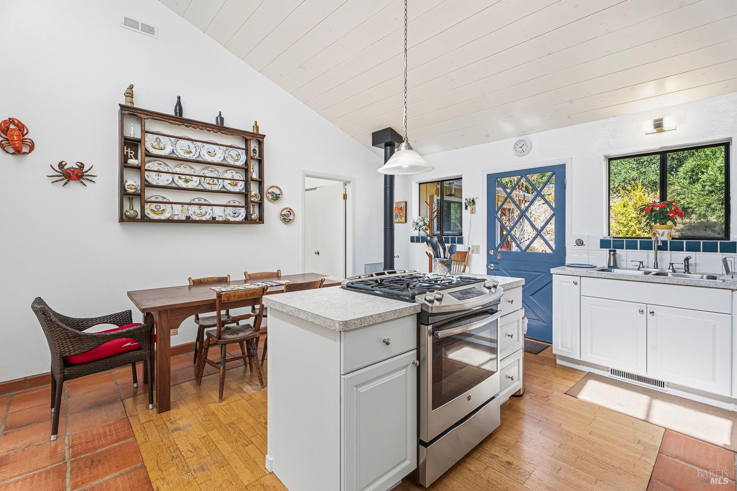 2151 Highway 128 Philo CA 95466