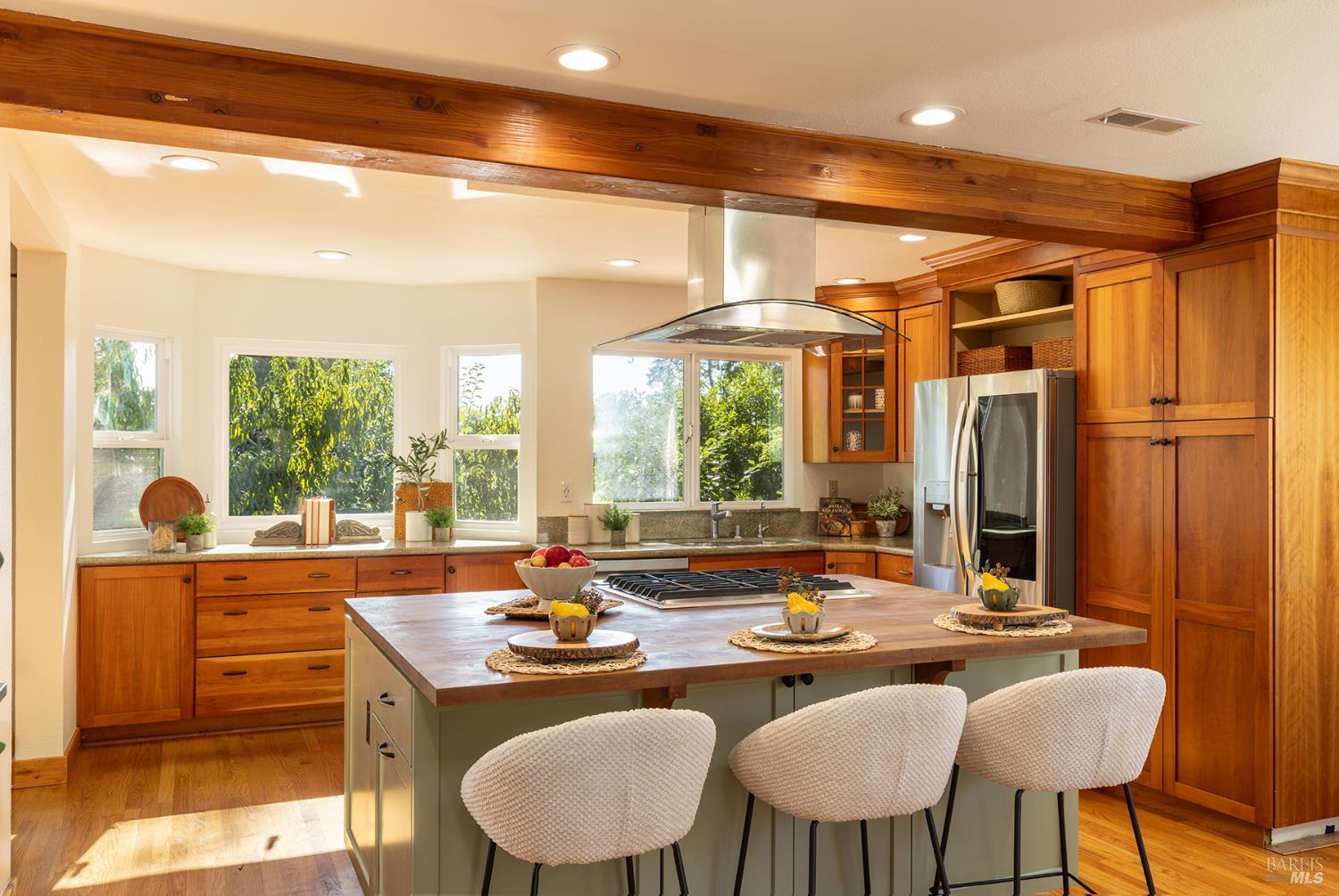 2371 Stonehouse Drive Napa CA 94558