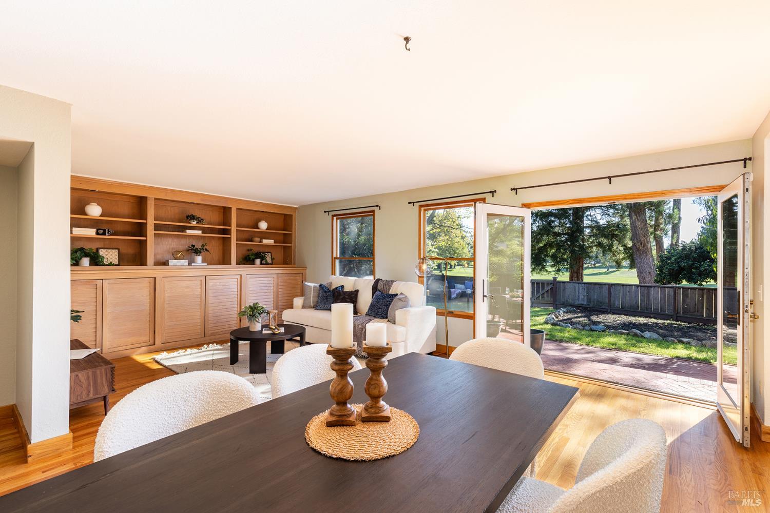 2371 Stonehouse Drive Napa CA 94558