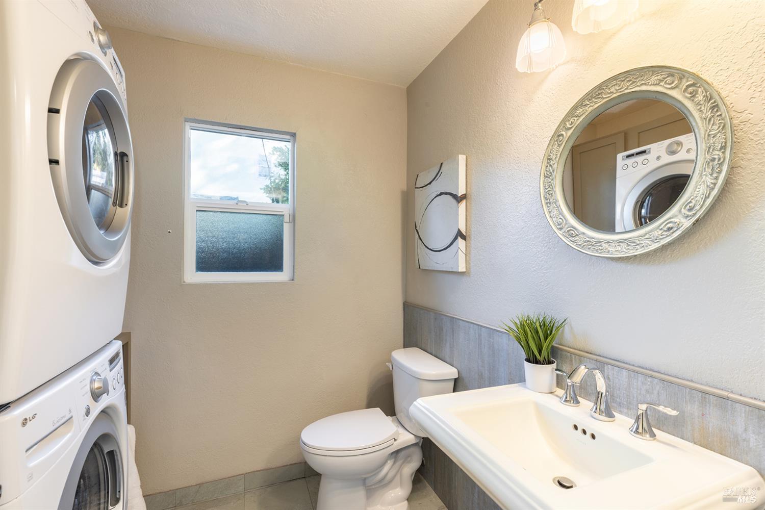 2371 Stonehouse Drive Napa CA 94558