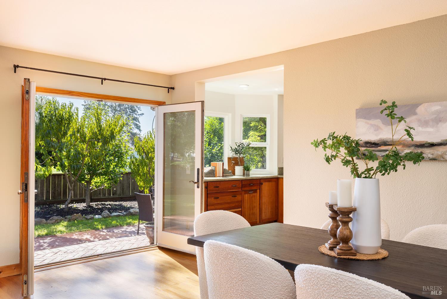 2371 Stonehouse Drive Napa CA 94558