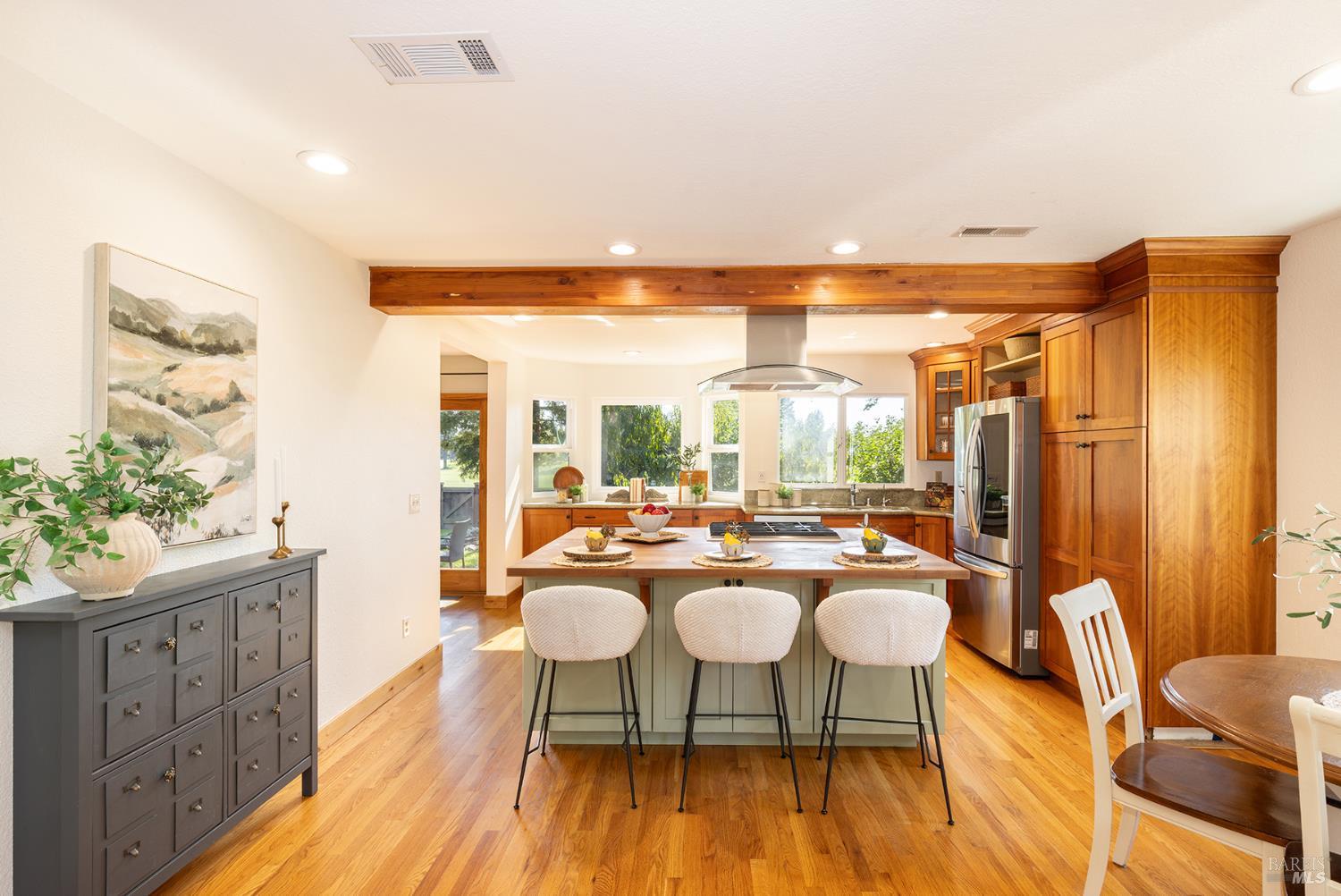 2371 Stonehouse Drive Napa CA 94558