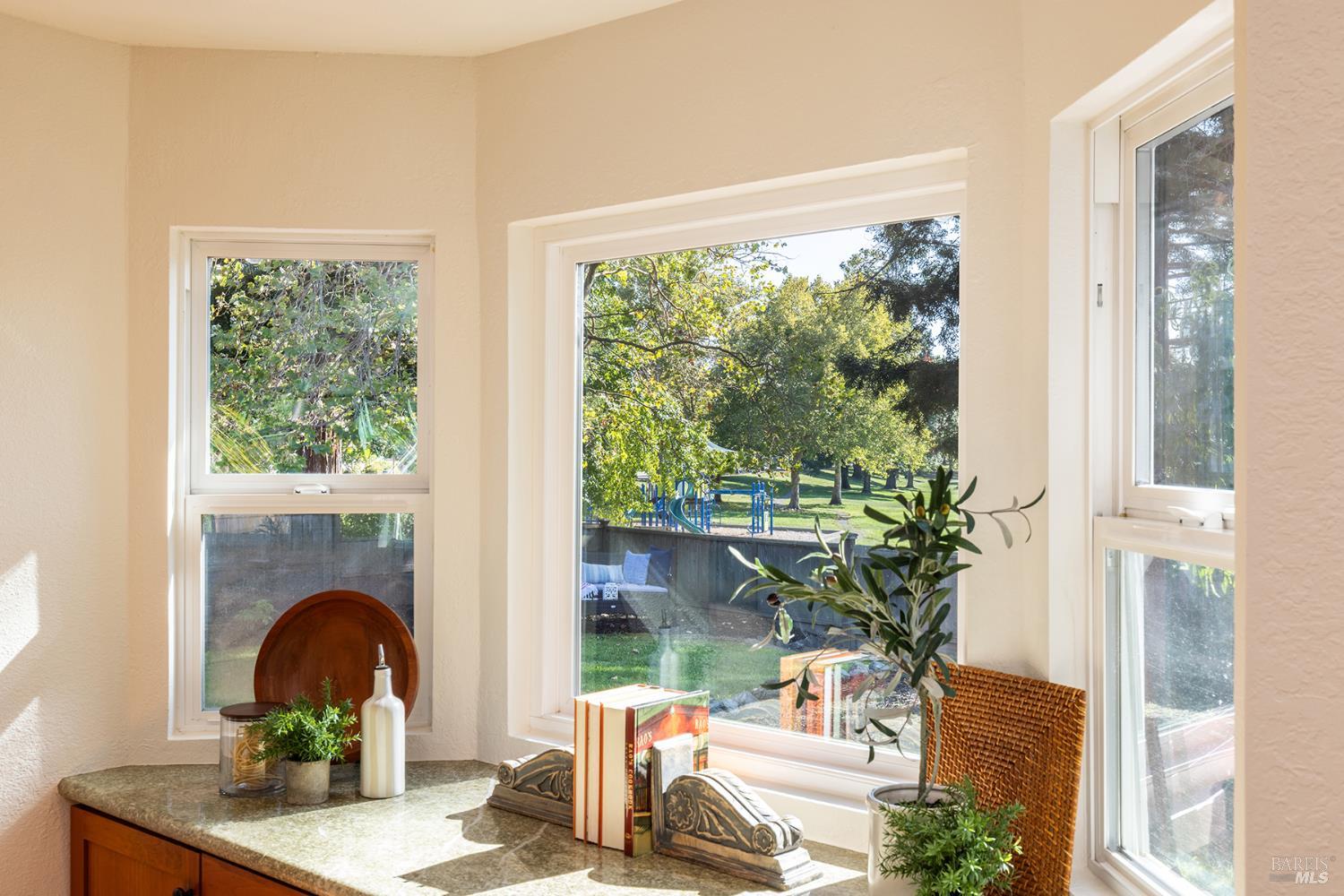2371 Stonehouse Drive Napa CA 94558