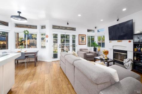 2480 Lemur Street Santa Rosa CA 95401