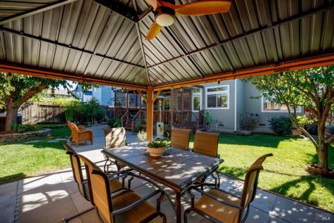 2480 Lemur Street Santa Rosa CA 95401