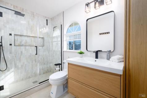2480 Lemur Street Santa Rosa CA 95401