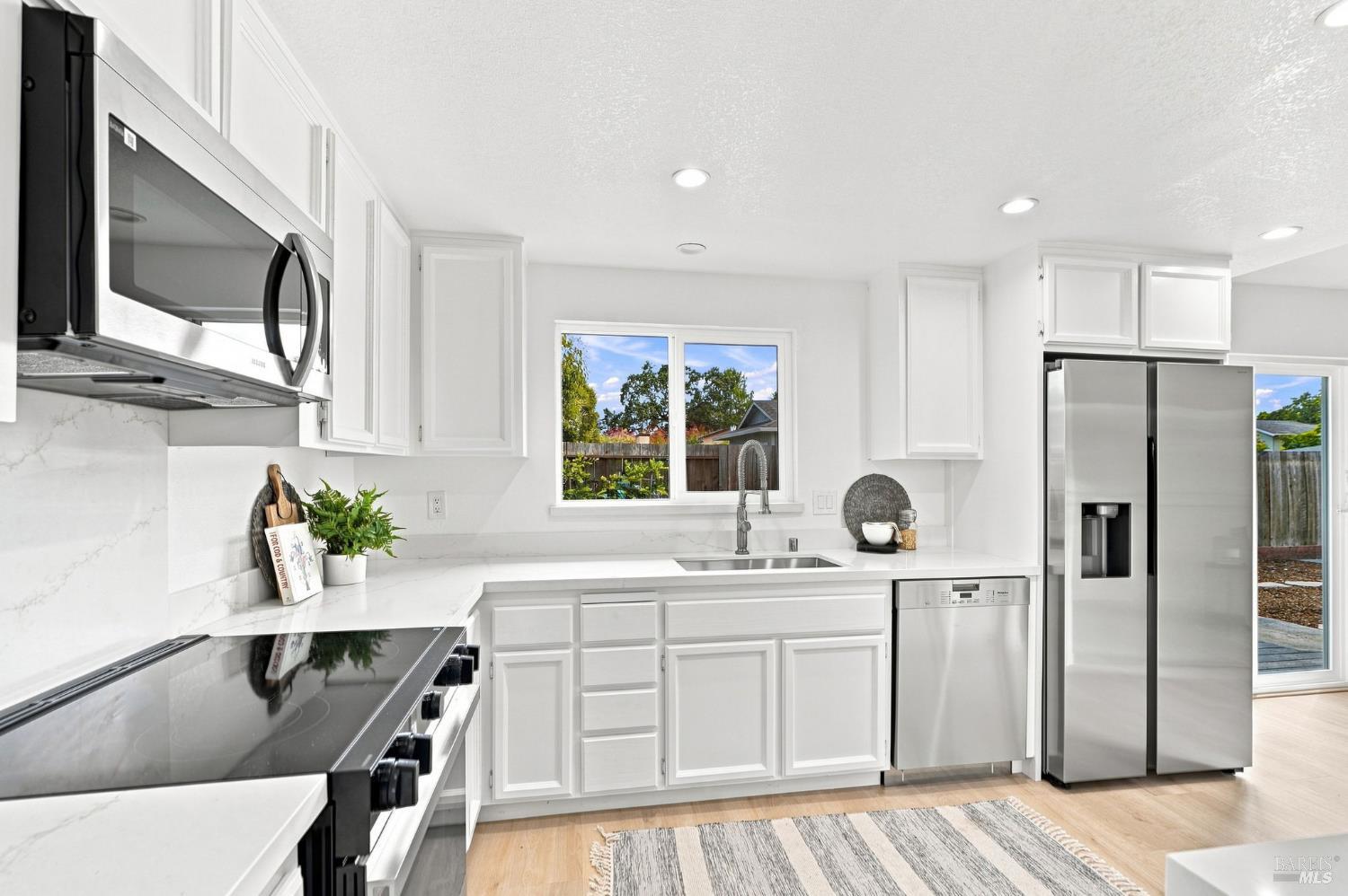 2436 Valley West Drive Santa Rosa CA 95401