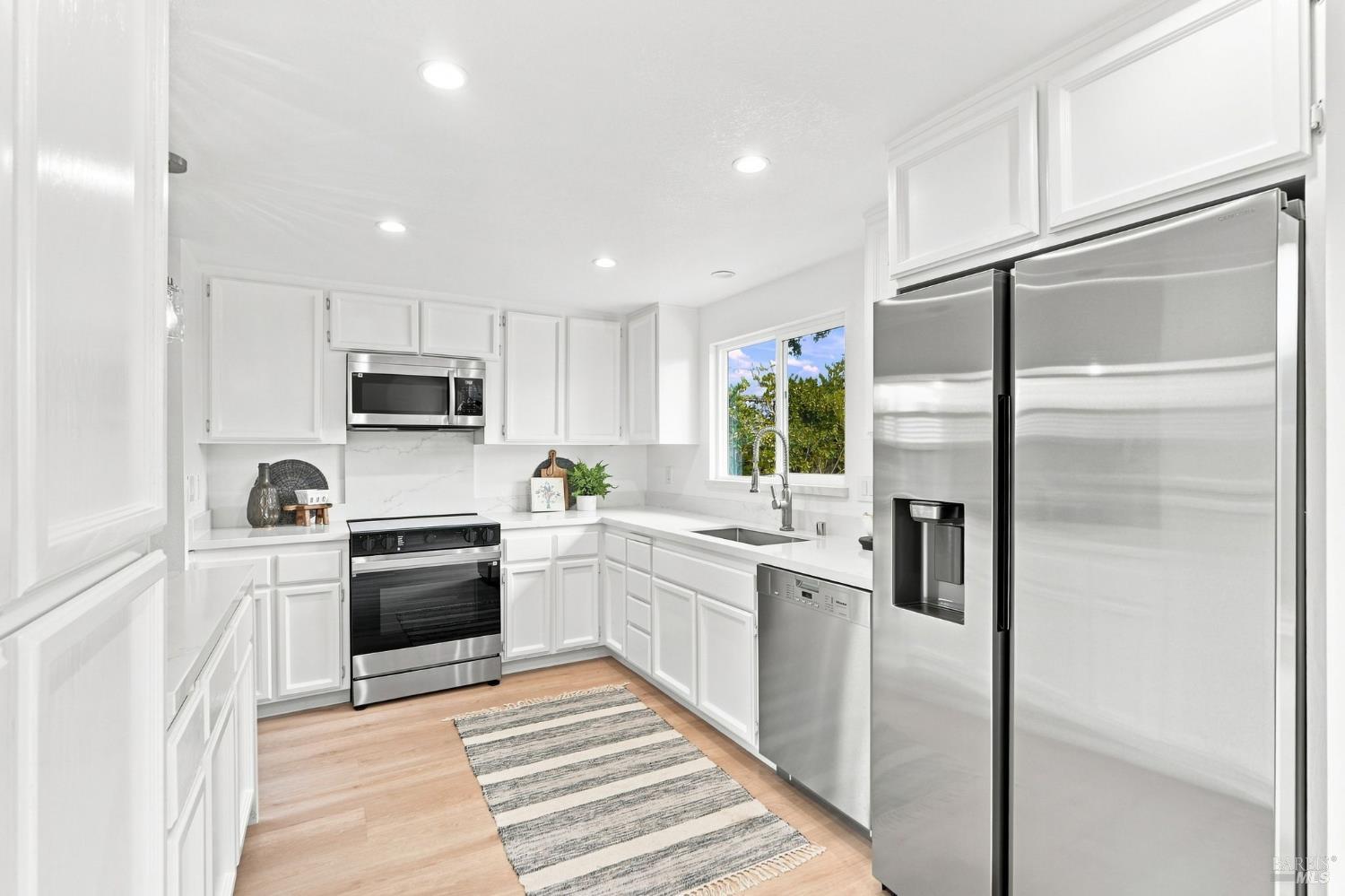 2436 Valley West Drive Santa Rosa CA 95401