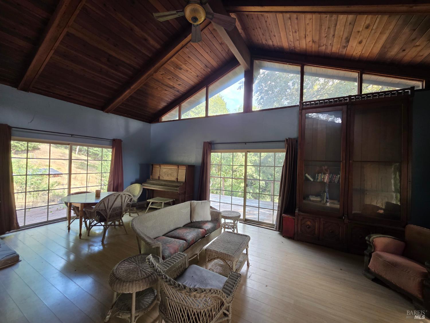 8000 Yellow Star Road Laytonville CA 95454