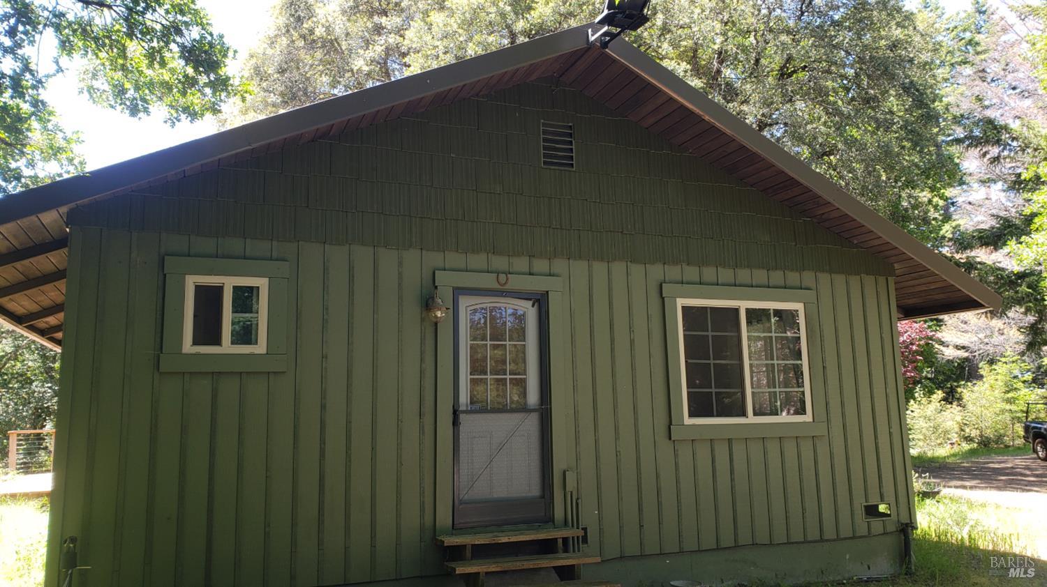 8000 Yellow Star Road Laytonville CA 95454