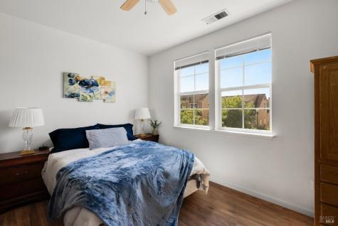 2556 N Village Drive Santa Rosa CA 95403