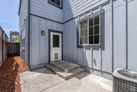 2556 N Village Drive Santa Rosa CA 95403