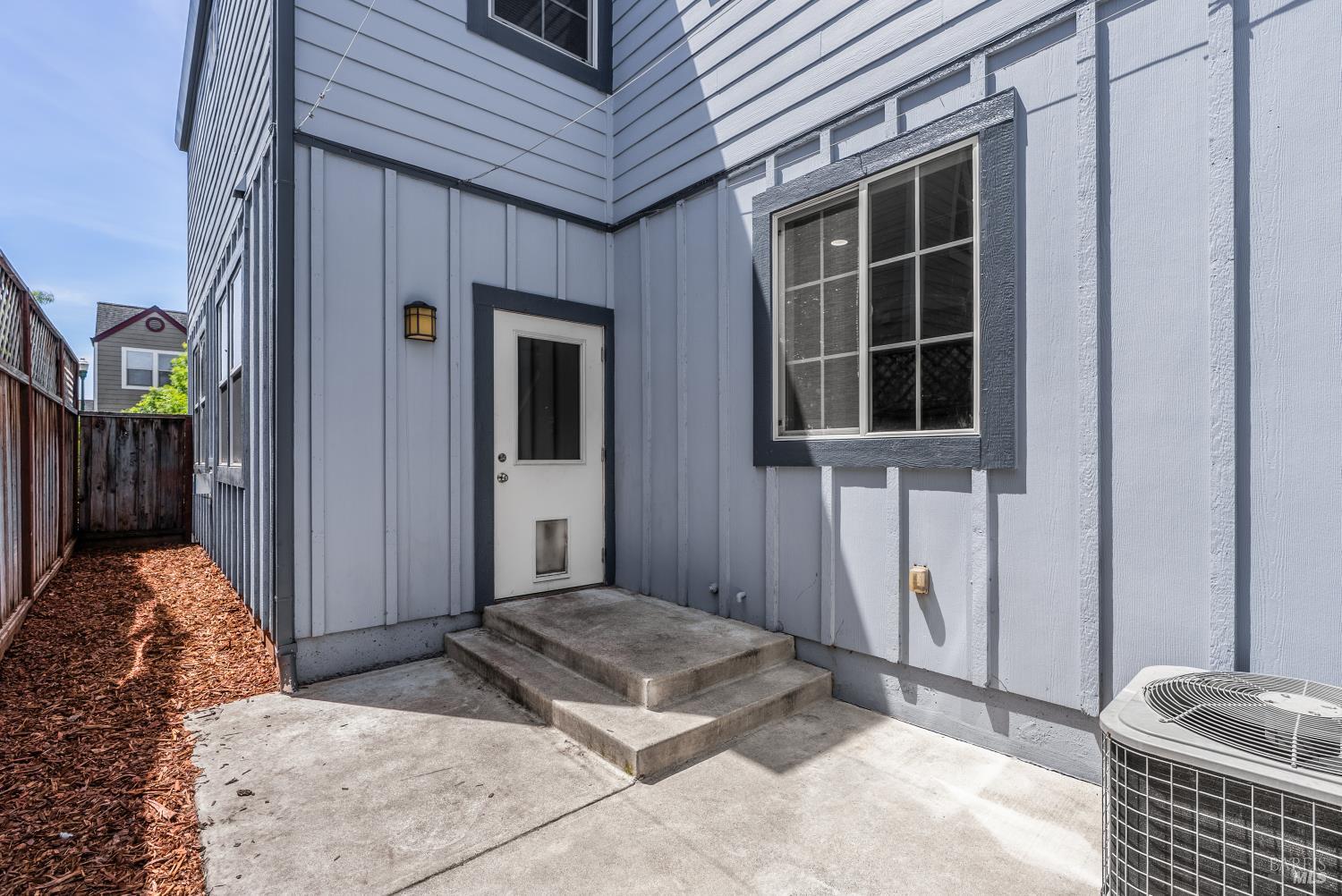 2556 N Village Drive Santa Rosa CA 95403