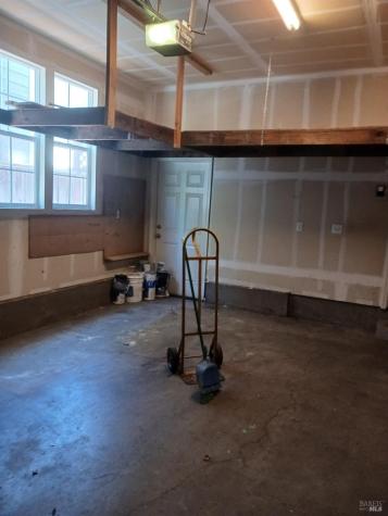 2556 N Village Drive Santa Rosa CA 95403
