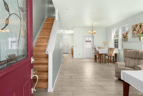 2556 N Village Drive Santa Rosa CA 95403
