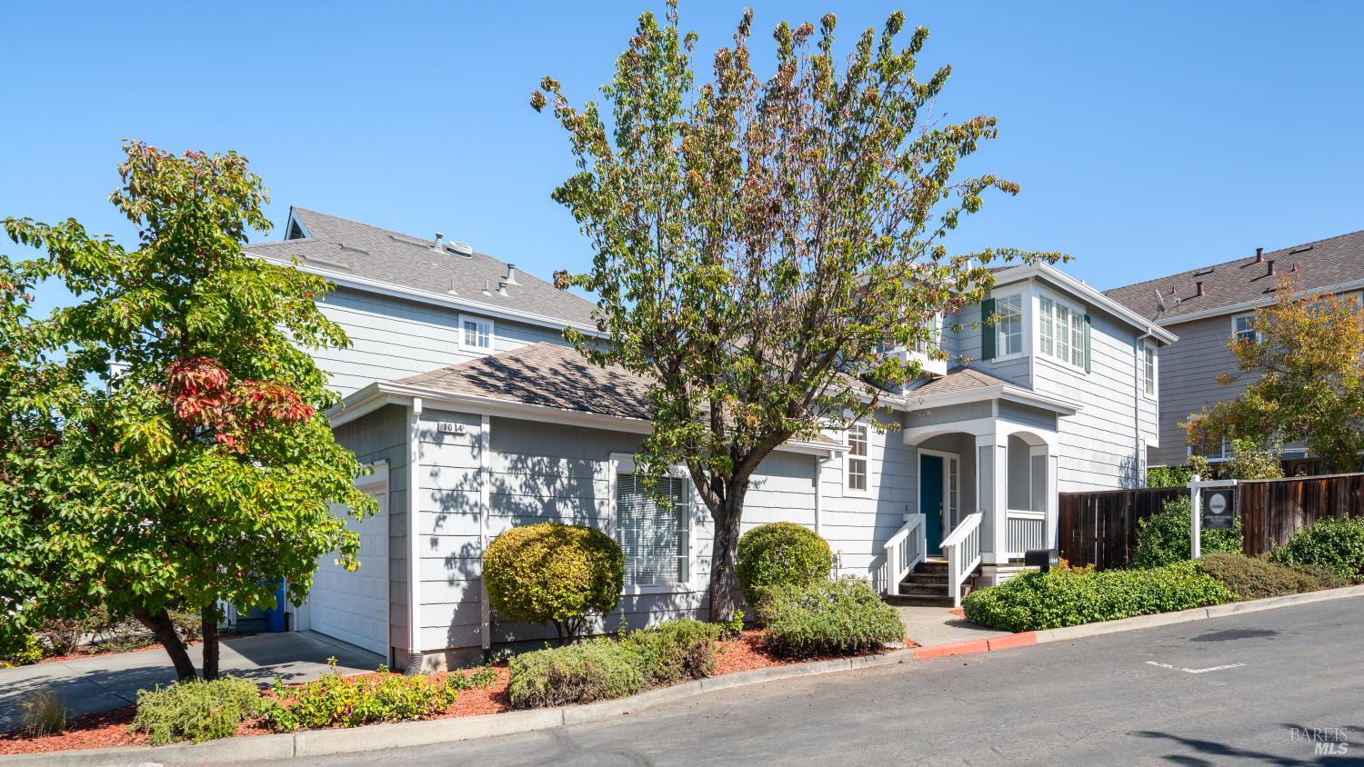 1014 Addison Circle Petaluma CA 94952