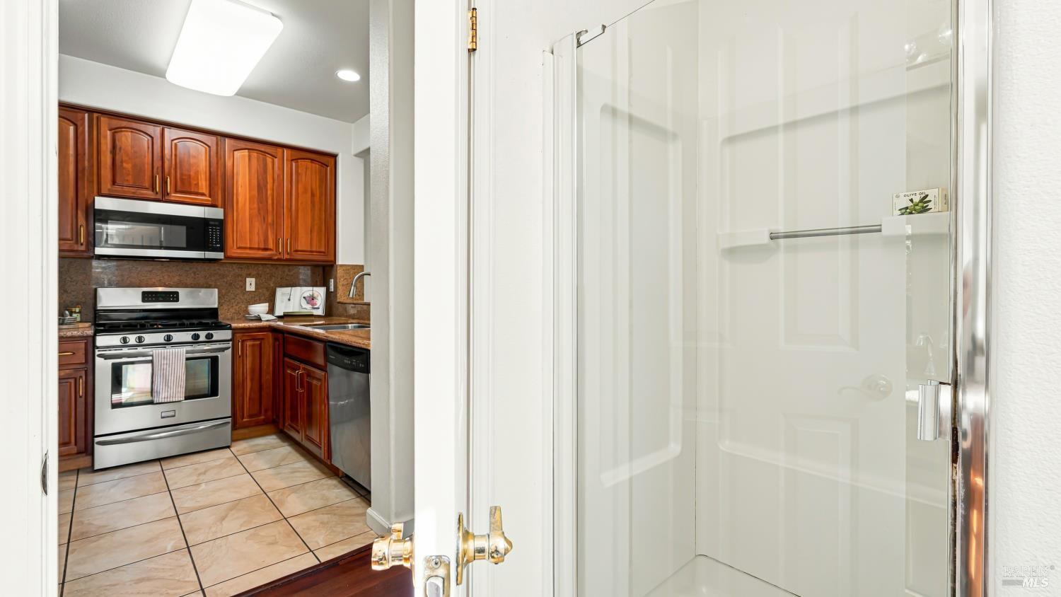 1014 Addison Circle Petaluma CA 94952