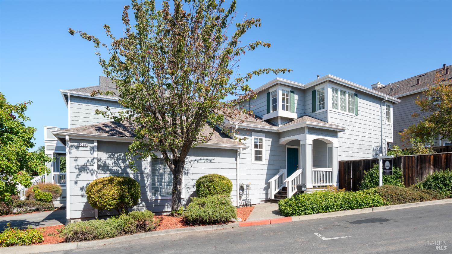 1014 Addison Circle Petaluma CA 94952