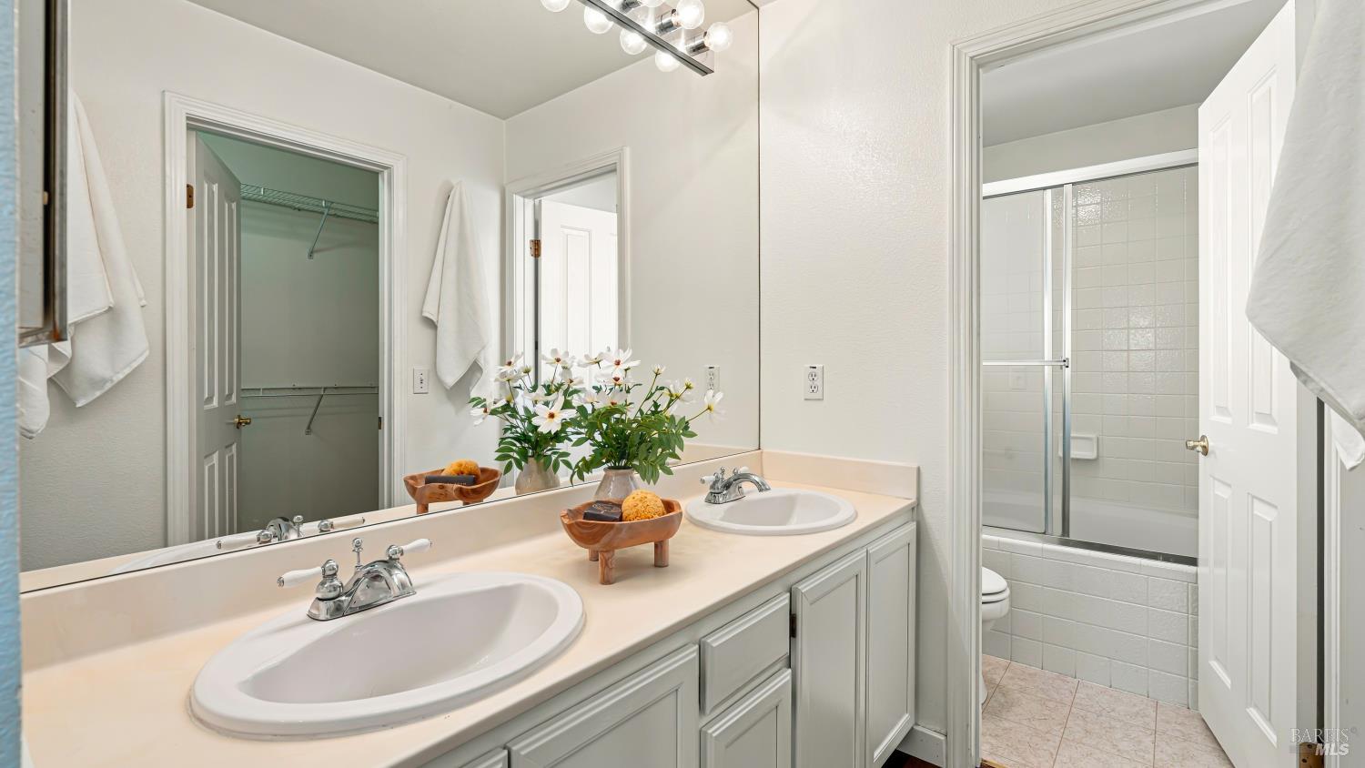 1014 Addison Circle Petaluma CA 94952