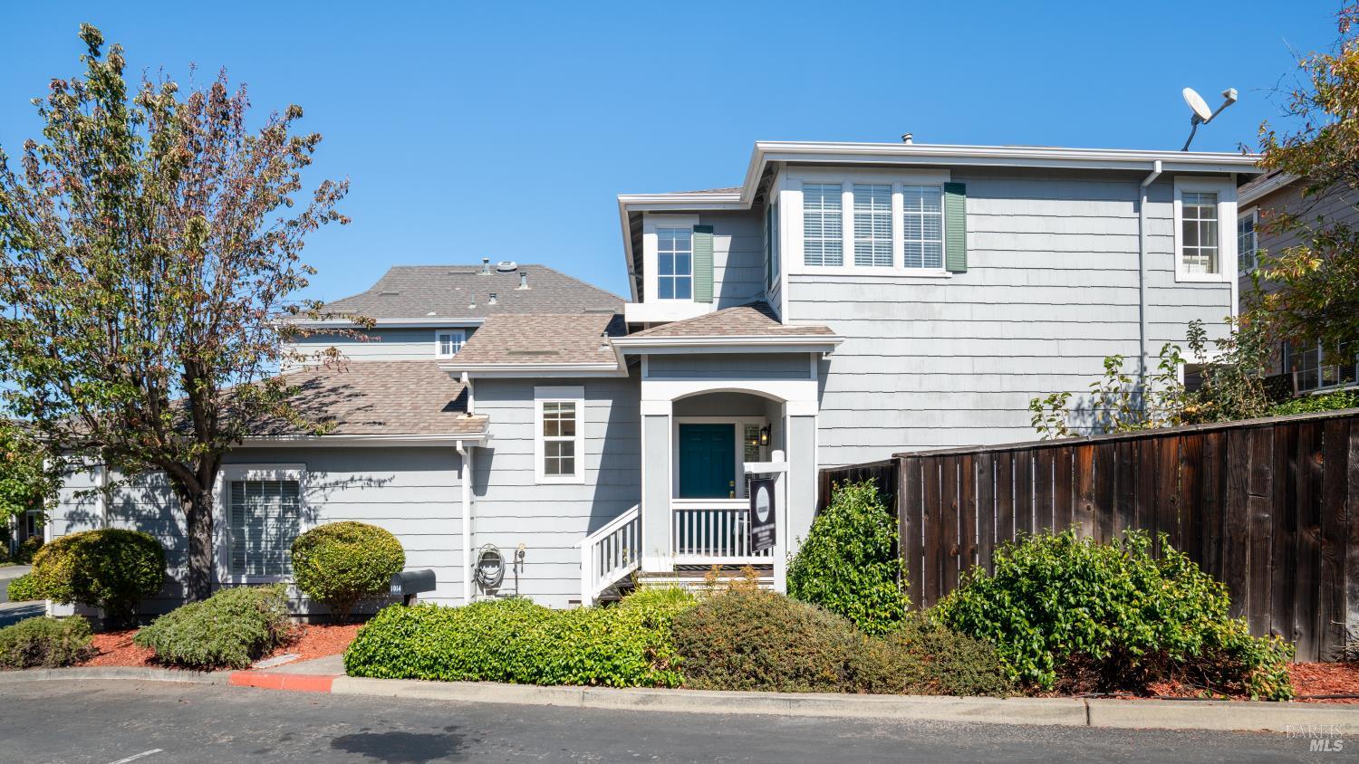 1014 Addison Circle Petaluma CA 94952