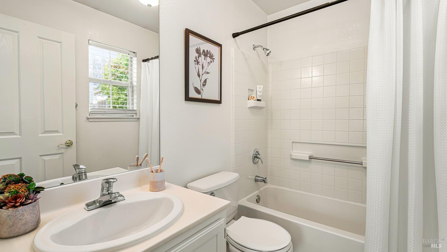 1014 Addison Circle Petaluma CA 94952