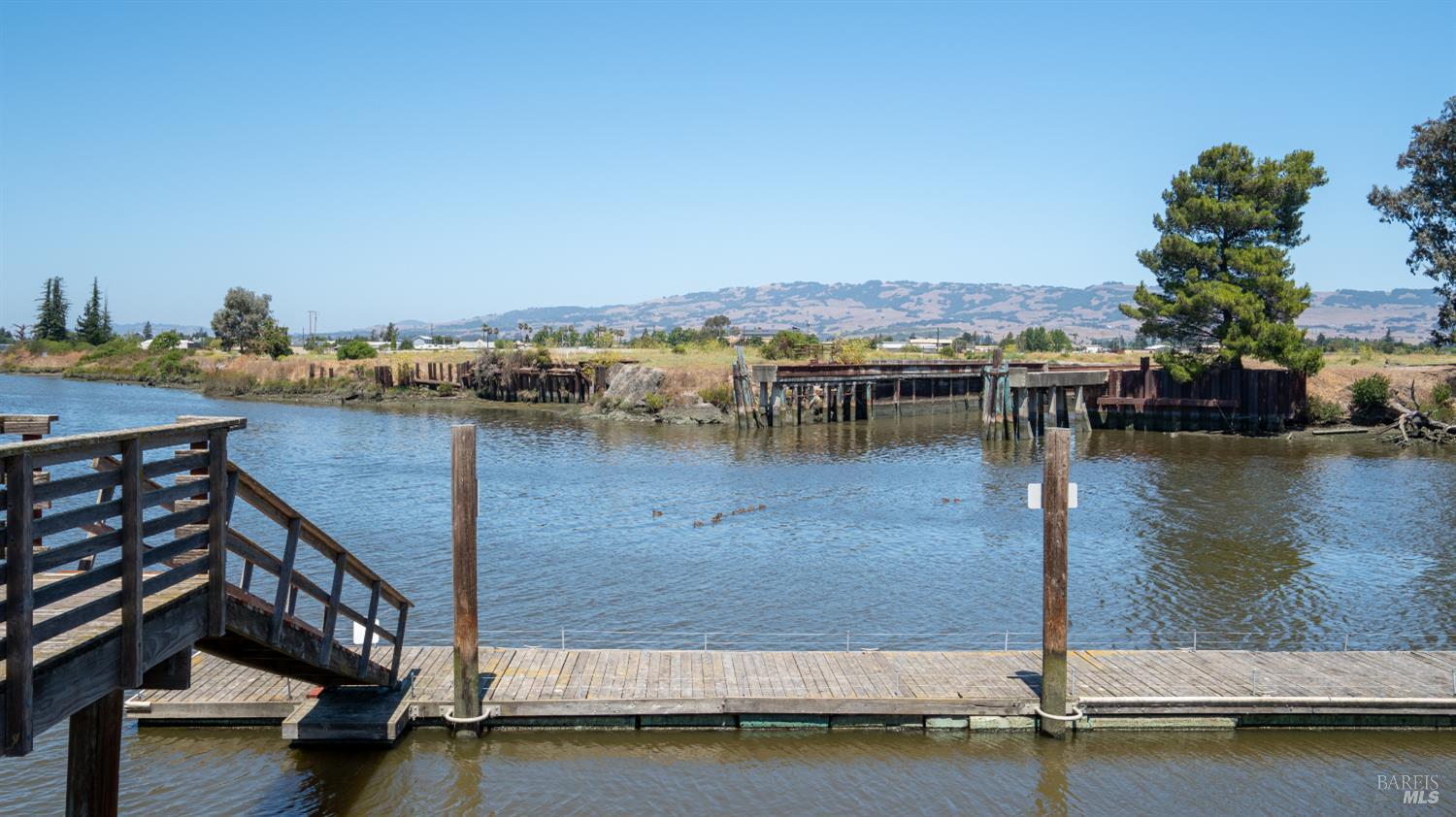 1014 Addison Circle Petaluma CA 94952