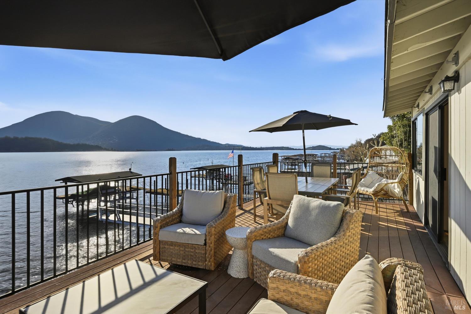 10727 E Highway 20 Clearlake Oaks CA 95423