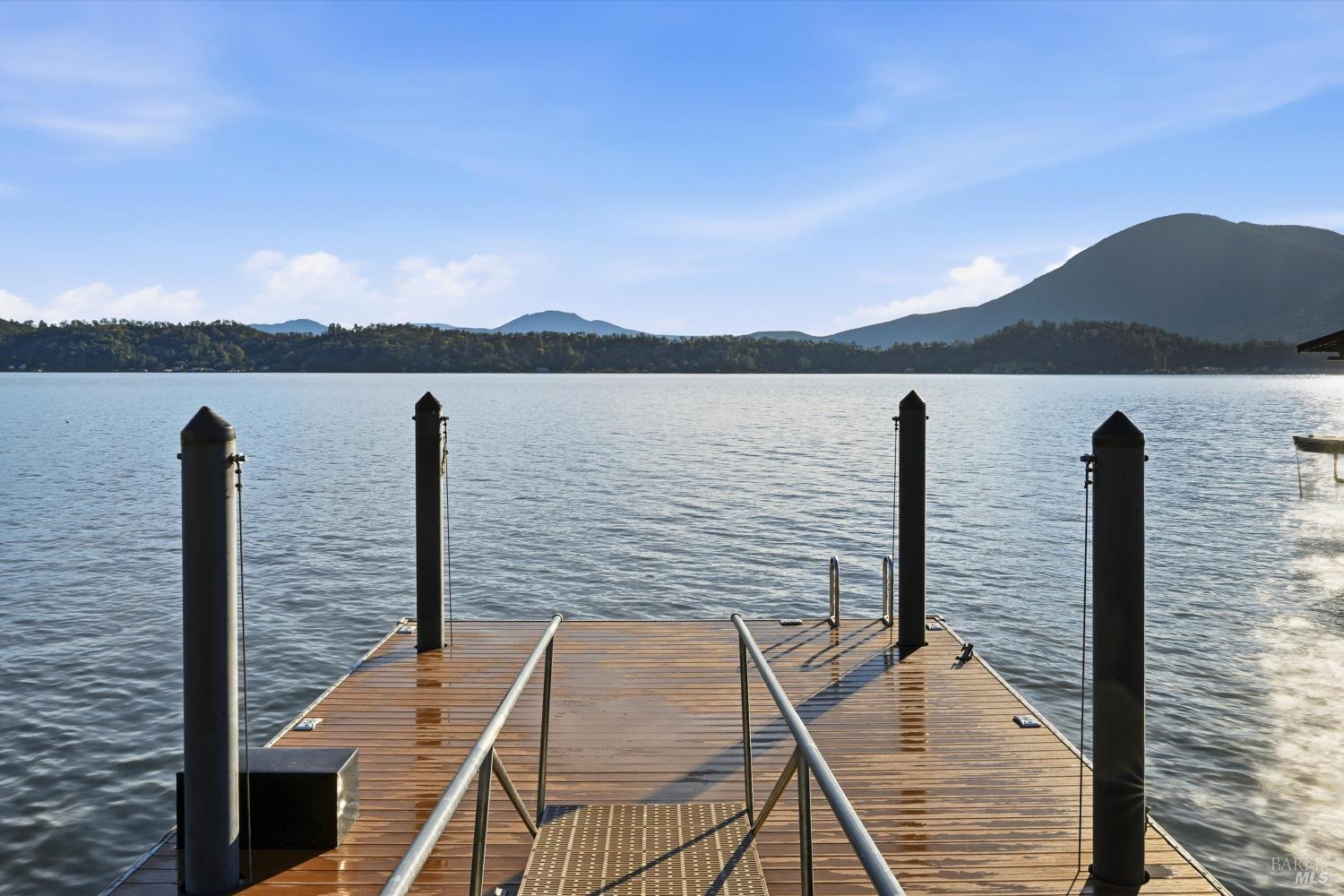 10727 E Highway 20 Clearlake Oaks CA 95423