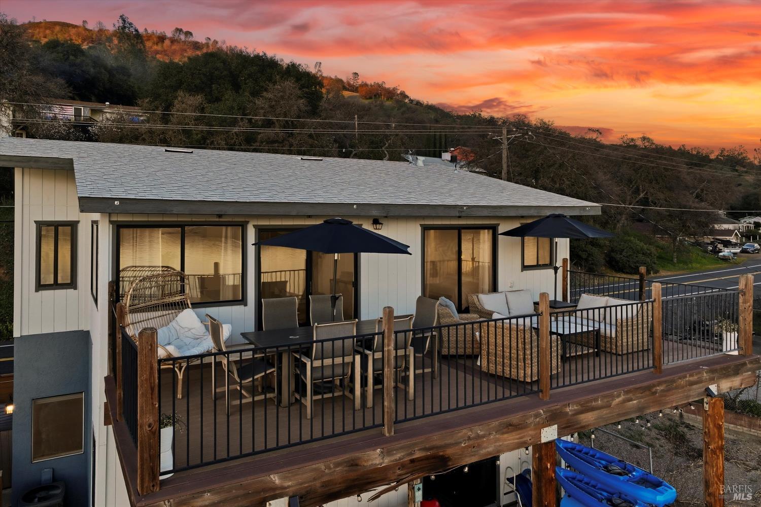 10727 E Highway 20 Clearlake Oaks CA 95423
