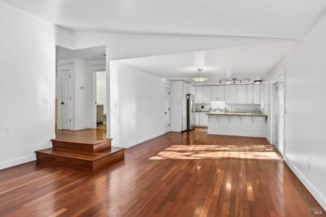 105 Hooker Avenue Sonoma CA 95476