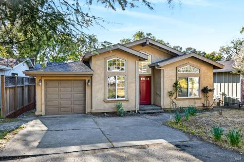 105 Hooker Avenue Sonoma CA 95476