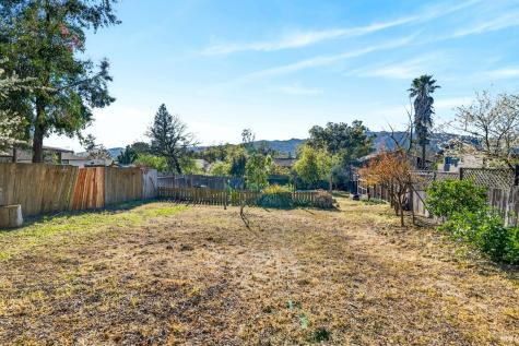 105 Hooker Avenue Sonoma CA 95476