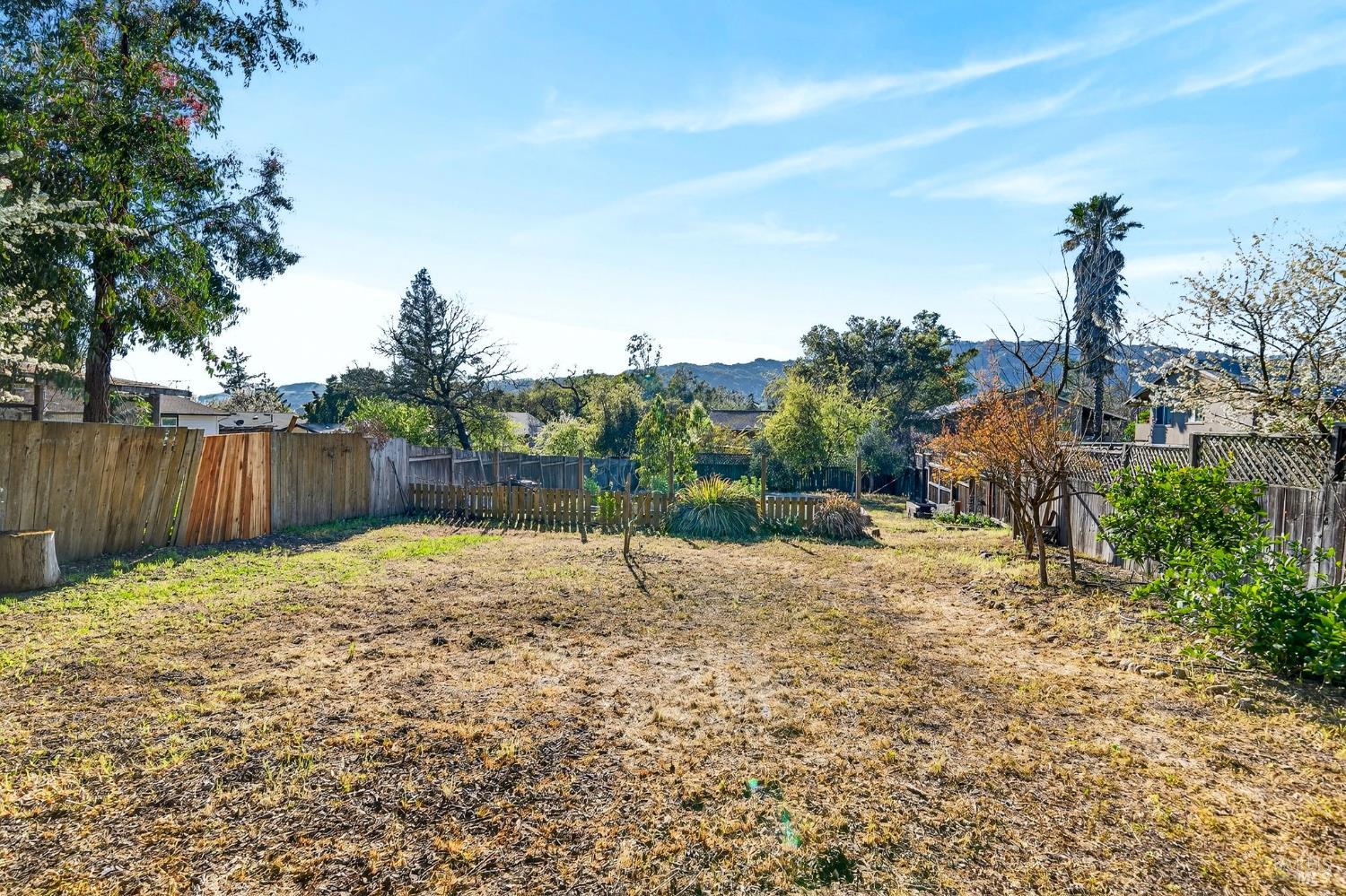 105 Hooker Avenue Sonoma CA 95476