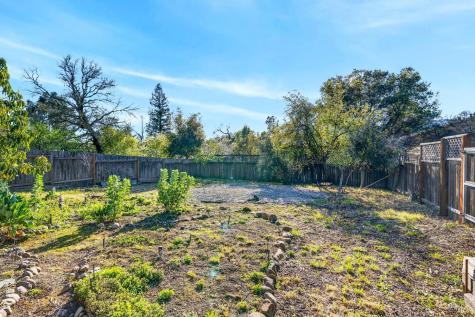 105 Hooker Avenue Sonoma CA 95476